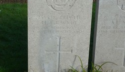 gravestone of Henry thomas lackey
